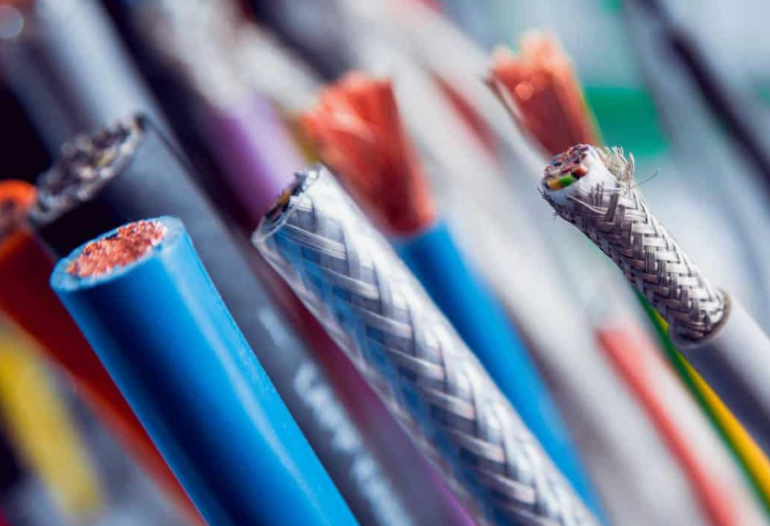 Løsninger for elektronisk ledningsutstyr Løsninger for elektronisk ledningsutstyr